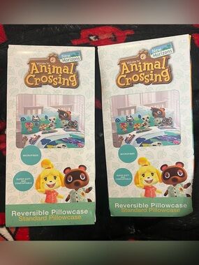 Animal Crossing: New Horizons Reversible Standard Pillowcase – 2 Pack